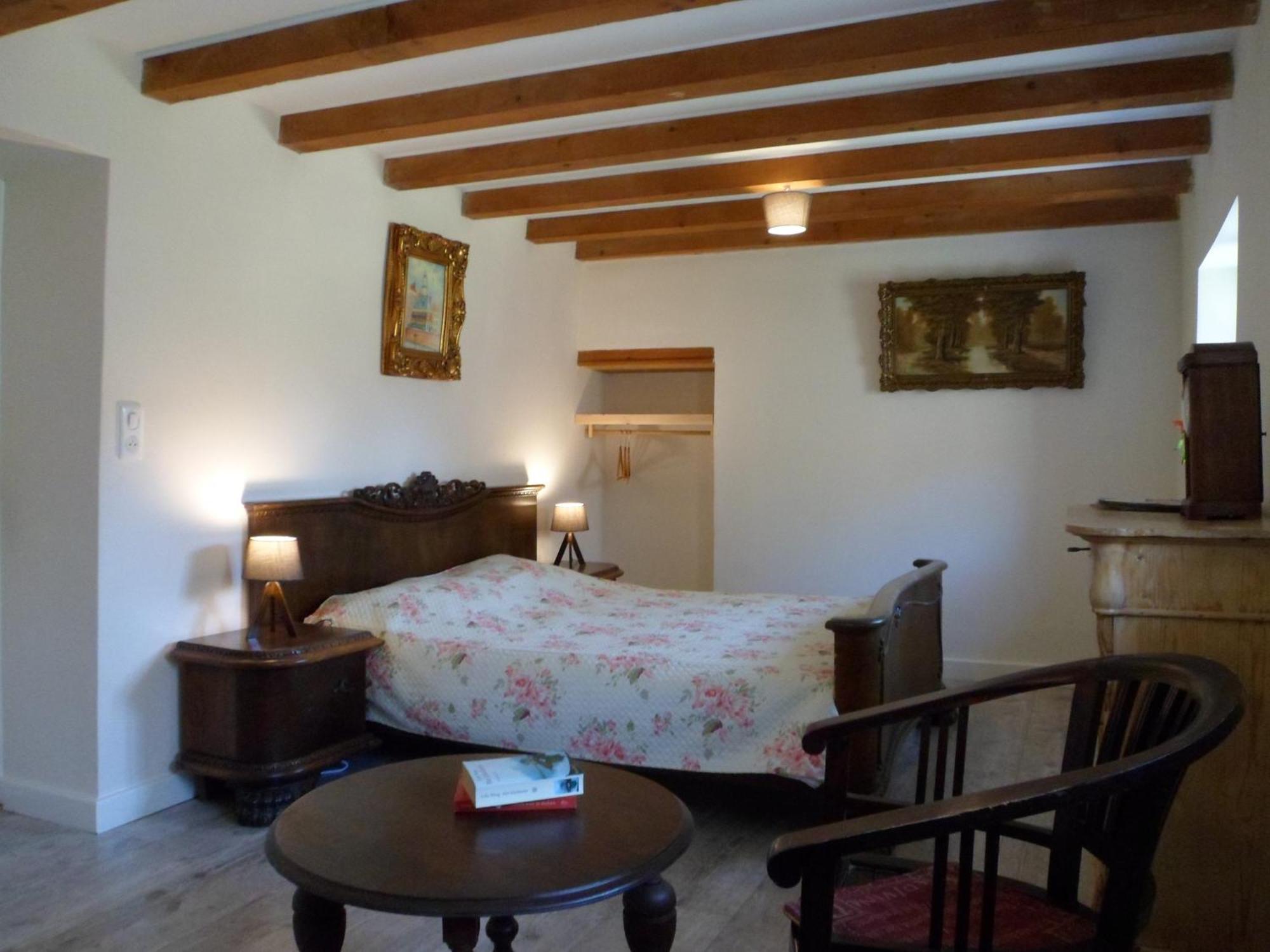 Le Pont Du Roy Bed & Breakfast Бес-ет-Сен-Анастез Стая снимка
