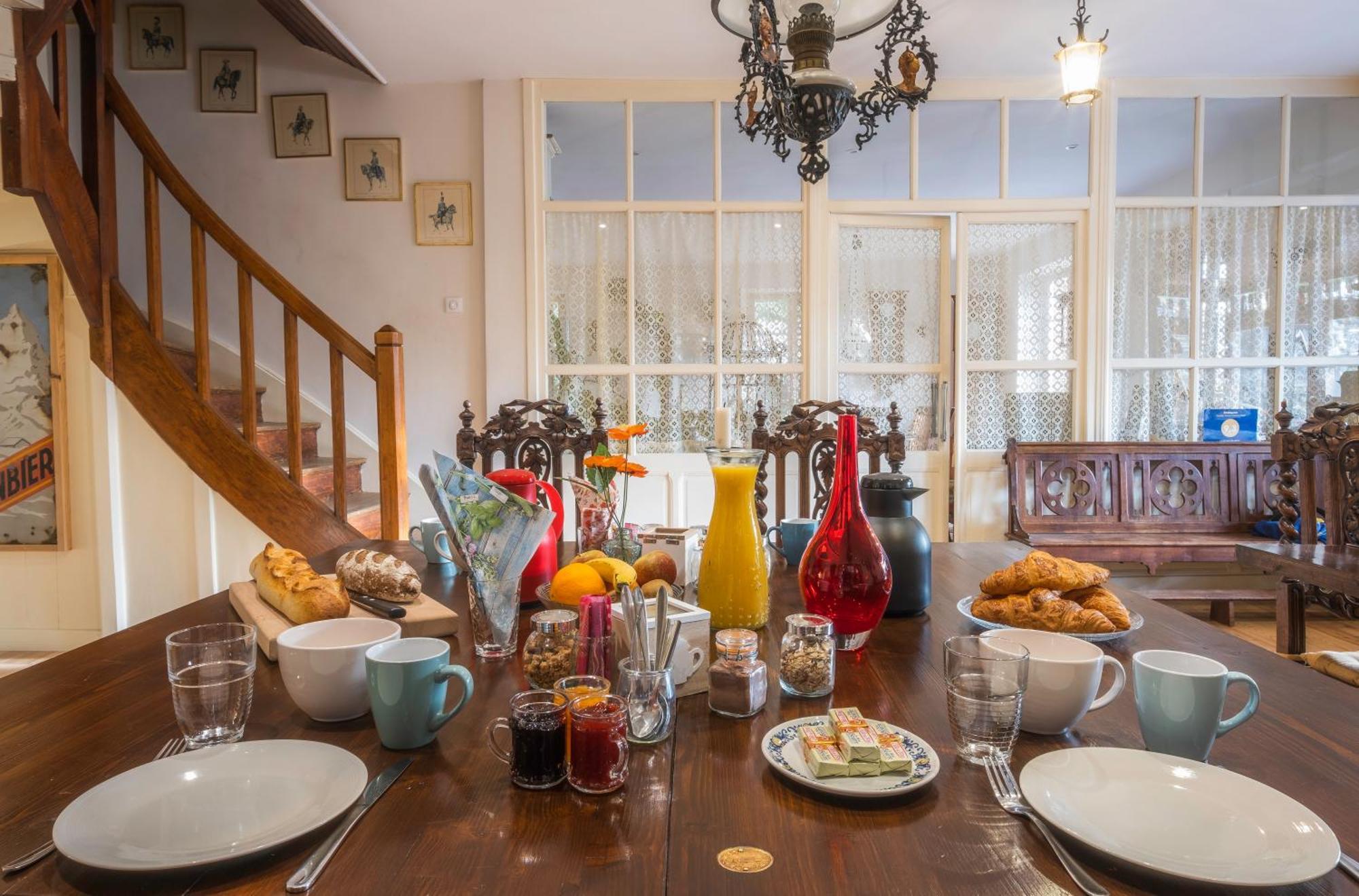 Le Pont Du Roy Bed & Breakfast Бес-ет-Сен-Анастез Екстериор снимка